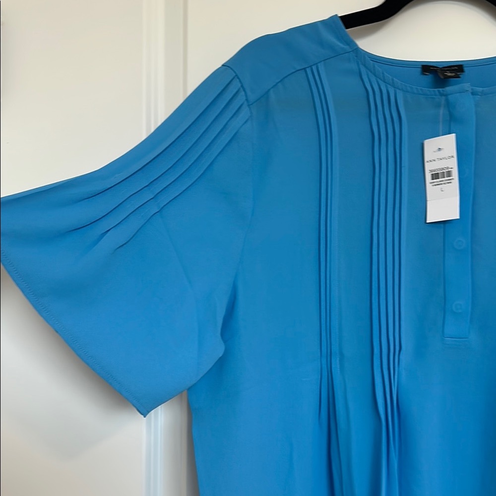 Blue Women's Top - Picture 2 of 3